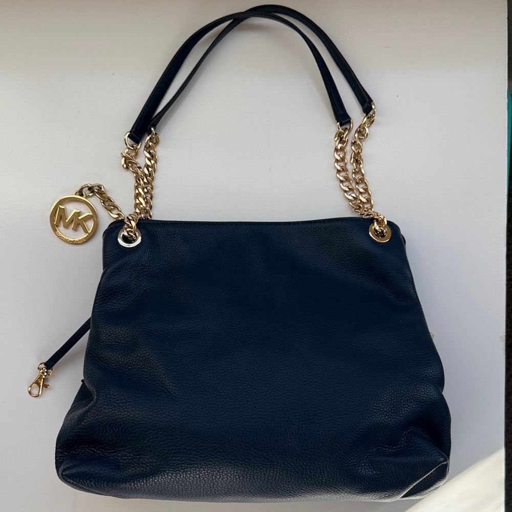 Michael Kors Jet Set Navy Blue pebbled leather  Shoulder Bag and Gold hardware